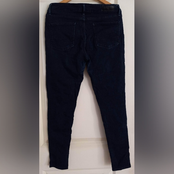 Denizen Levis Jeans - Picture 2 of 5